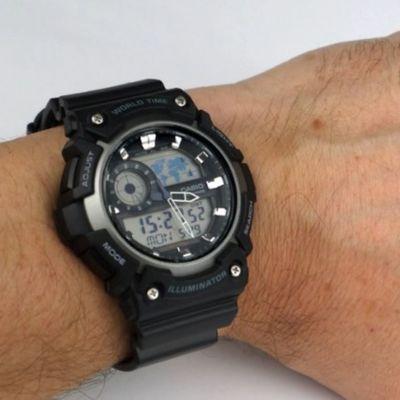Reloj Aeq-200w-1av Hombre Analogo Digital Resina